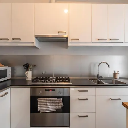 Renovated Flat Medeghino 24 Milan