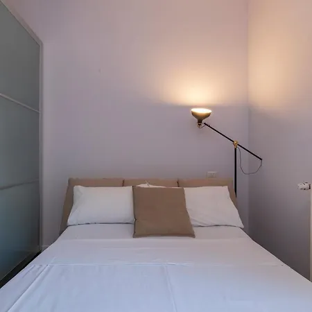 Apartment Renovated Flat Medeghino 24