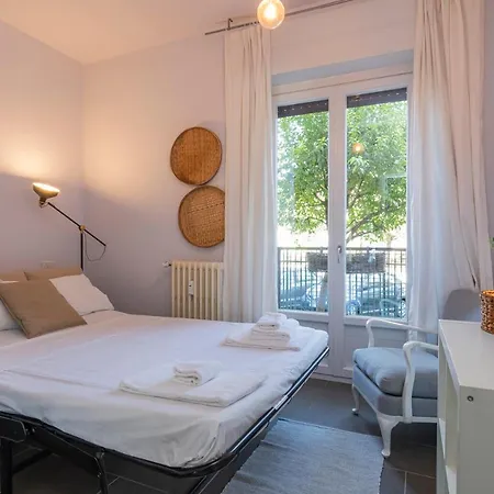 Apartment Renovated Flat Medeghino 24