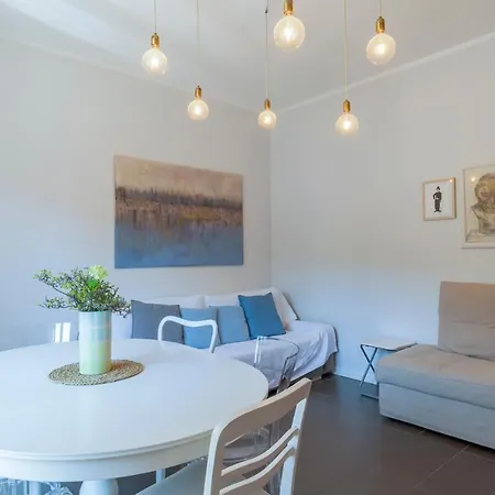 Renovated Flat Medeghino 24